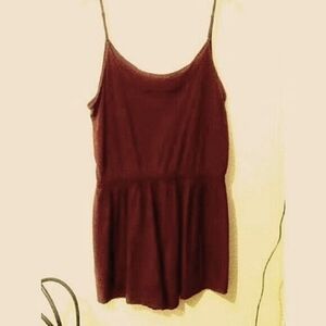 DIVIDED BRAND BURGUNDY ROMPERS SIZE M